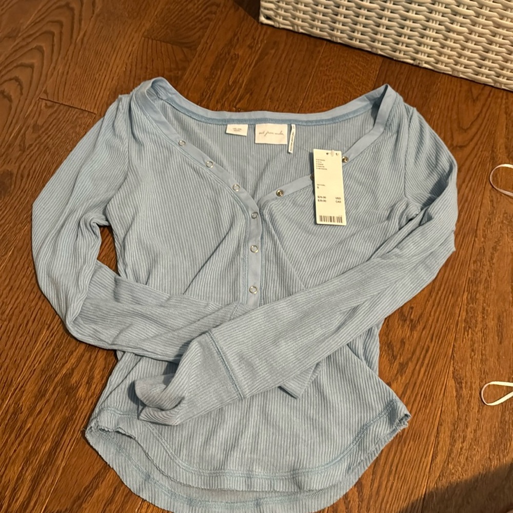 Blue button shirt